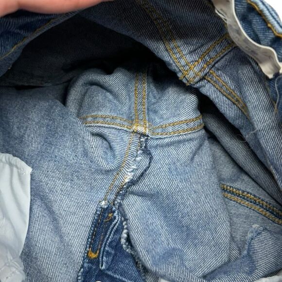 We The Free Free People Ripped Busted Knee Rigged Denim Boyfriend Jeans Size 25 - Picture 12 of 16